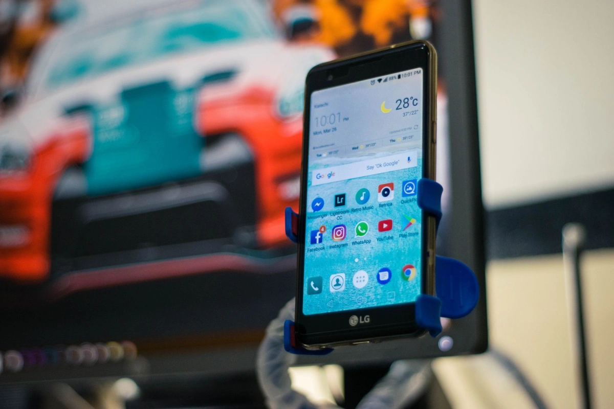 About LG